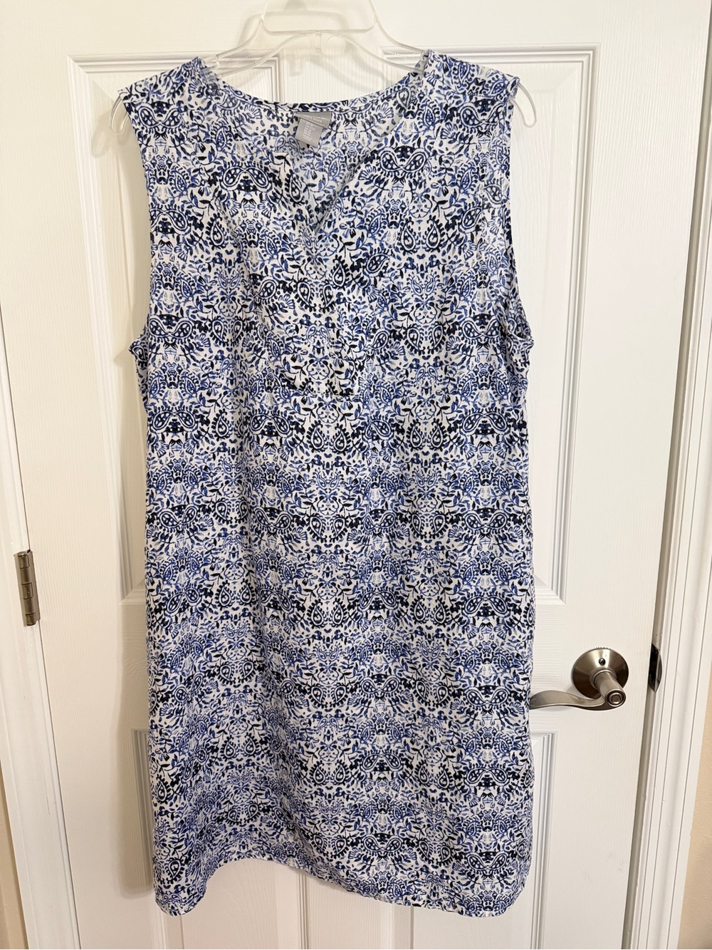 Kenar Dress Knee Length Blue White Linen Split Neck Sleeveless Shift size M